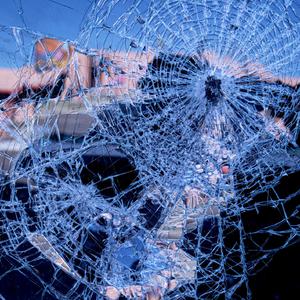 亚洲国产偷自拍
